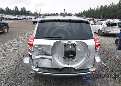 2010 Toyota Rav4 z USA, uszkodzony, nr VIN 2T3BF4DV4AW069453